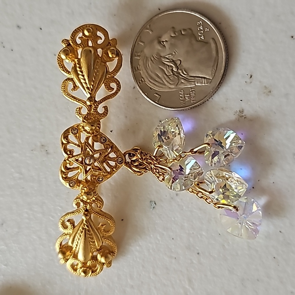 Vintage pin